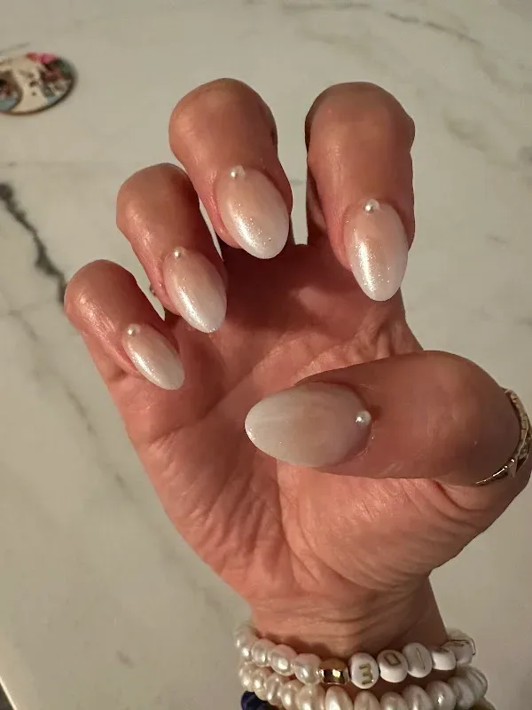 Kiss Nails — Nail salon in Southgate